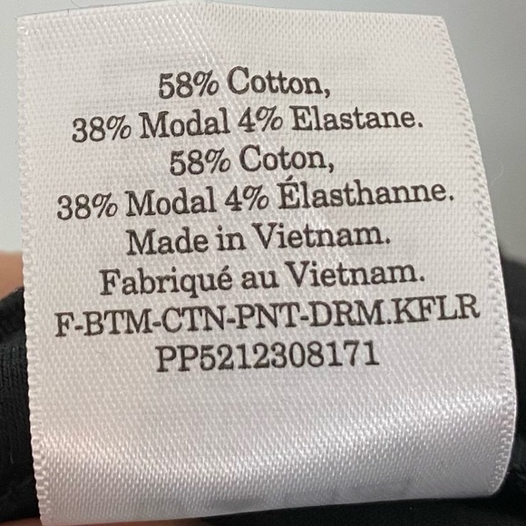 Everlane The Dream Kick Flare Mid Rise Knit Pant Black - Picture 8 of 10